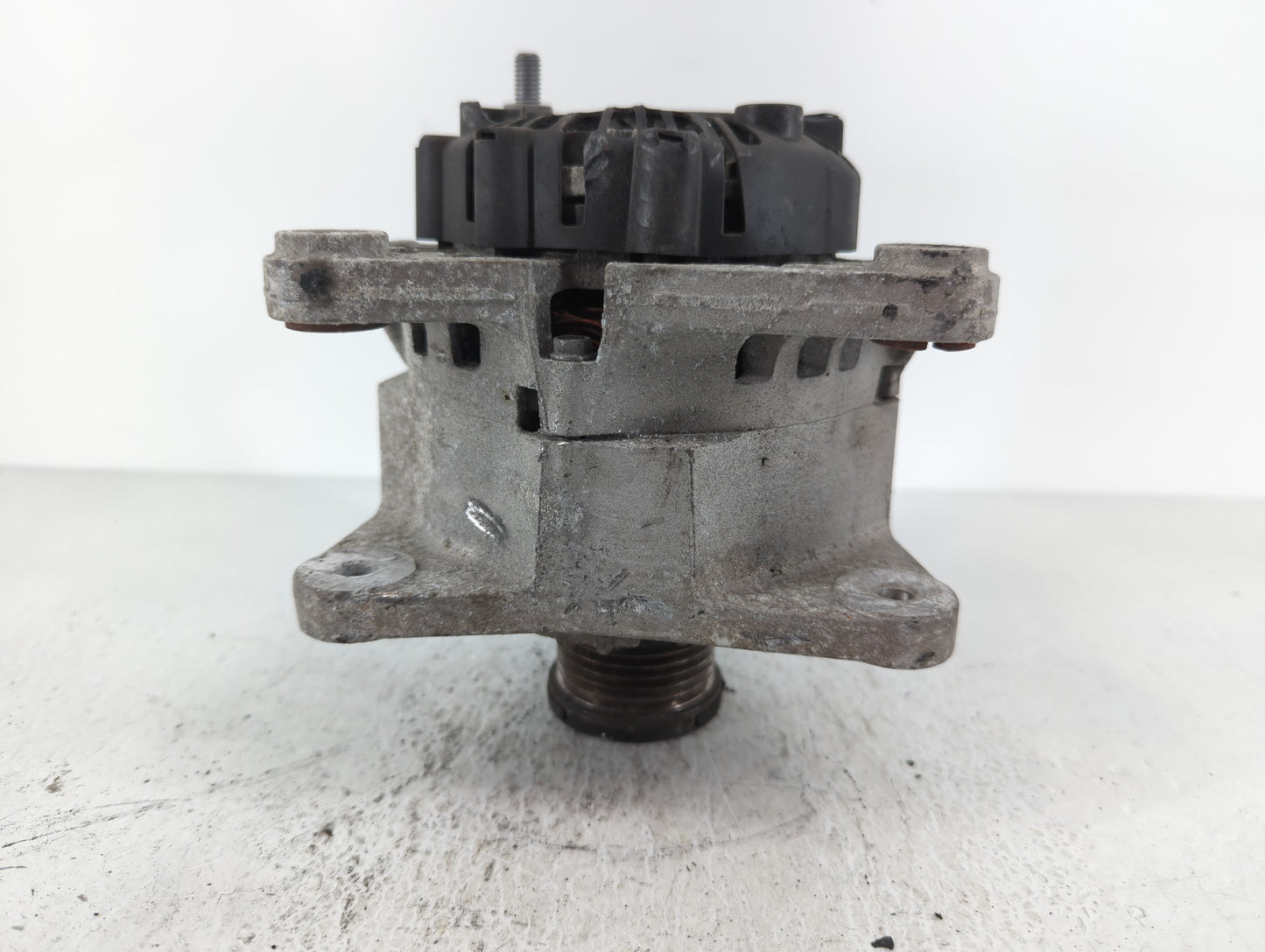 2013-2019 Nissan Sentra Alternator Replacement Generator Charging Assembly Engine OEM P/N:2611855 E 23100 3SH2B Fits OEM Use