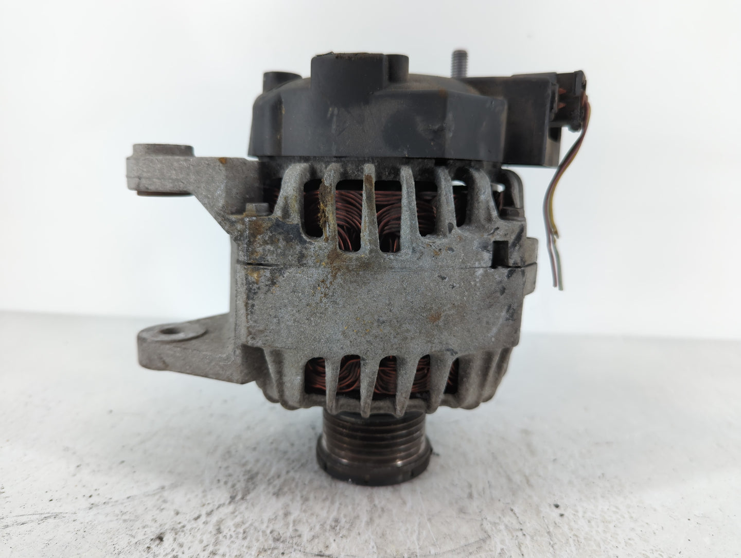 2013-2019 Nissan Sentra Alternator Replacement Generator Charging Assembly Engine OEM P/N:2611855 E 23100 3SH2B Fits OEM Use