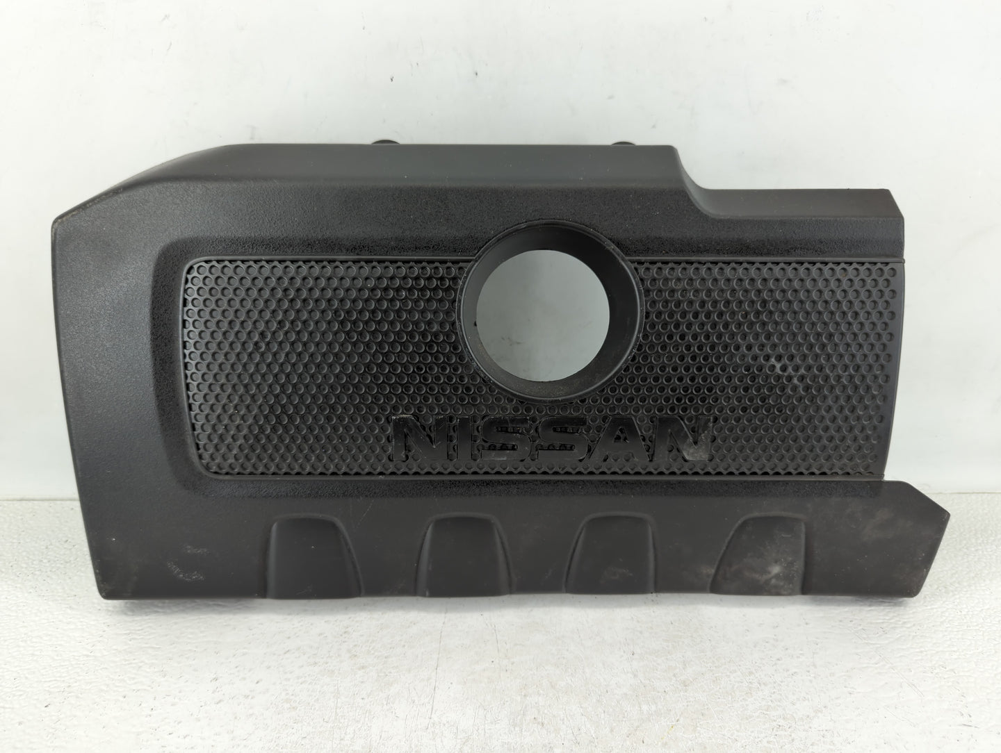 2017 Nissan Sentra Engine Cover - Oemusedautoparts1.com