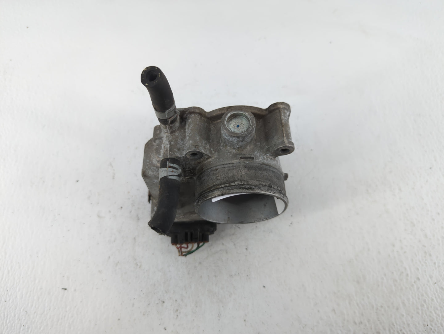 2013-2019 Nissan Sentra Throttle Body P/N:3RA60-01 A Fits Fits 2013 2014 2015 2016 2017 2018 2019 OEM Used Auto Parts - Oemu