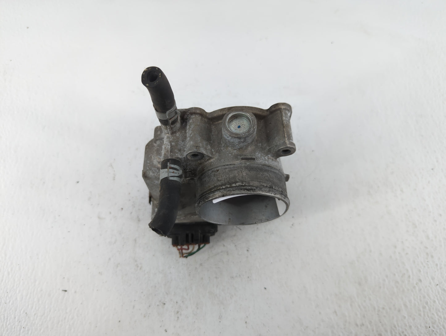 2013-2019 Nissan Sentra Throttle Body P/N:3RA60-01 A Fits Fits 2013 2014 2015 2016 2017 2018 2019 OEM Used Auto Parts - Oemu