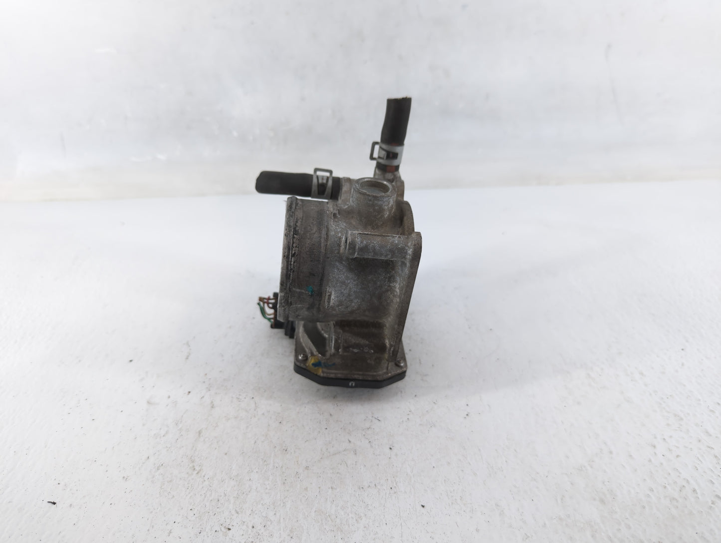 2013-2019 Nissan Sentra Throttle Body P/N:3RA60-01 A Fits Fits 2013 2014 2015 2016 2017 2018 2019 OEM Used Auto Parts - Oemu