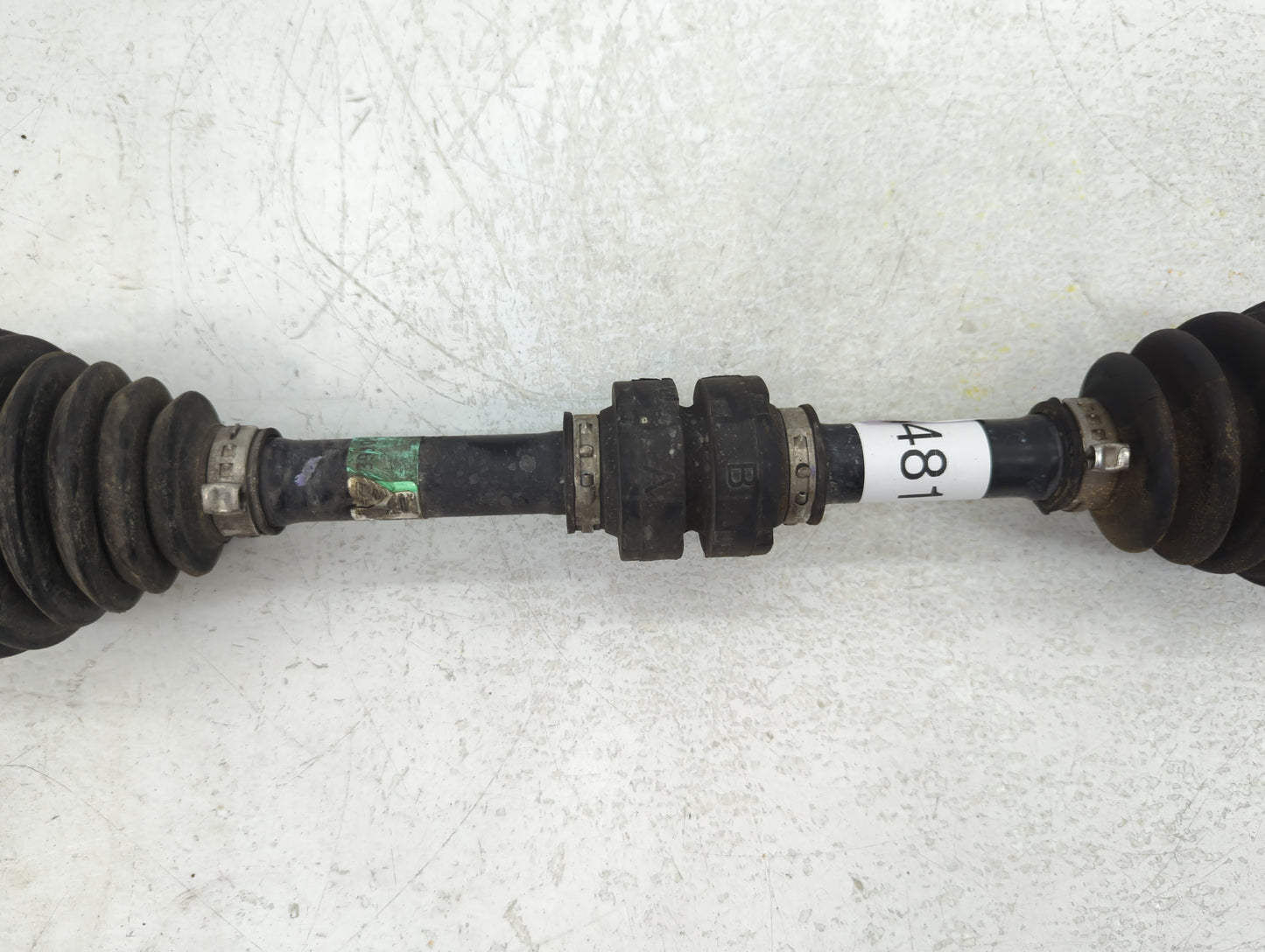 2013-2019 Nissan Sentra Axle Shaft Front Driver Cv C/v - Oemusedautoparts1.com