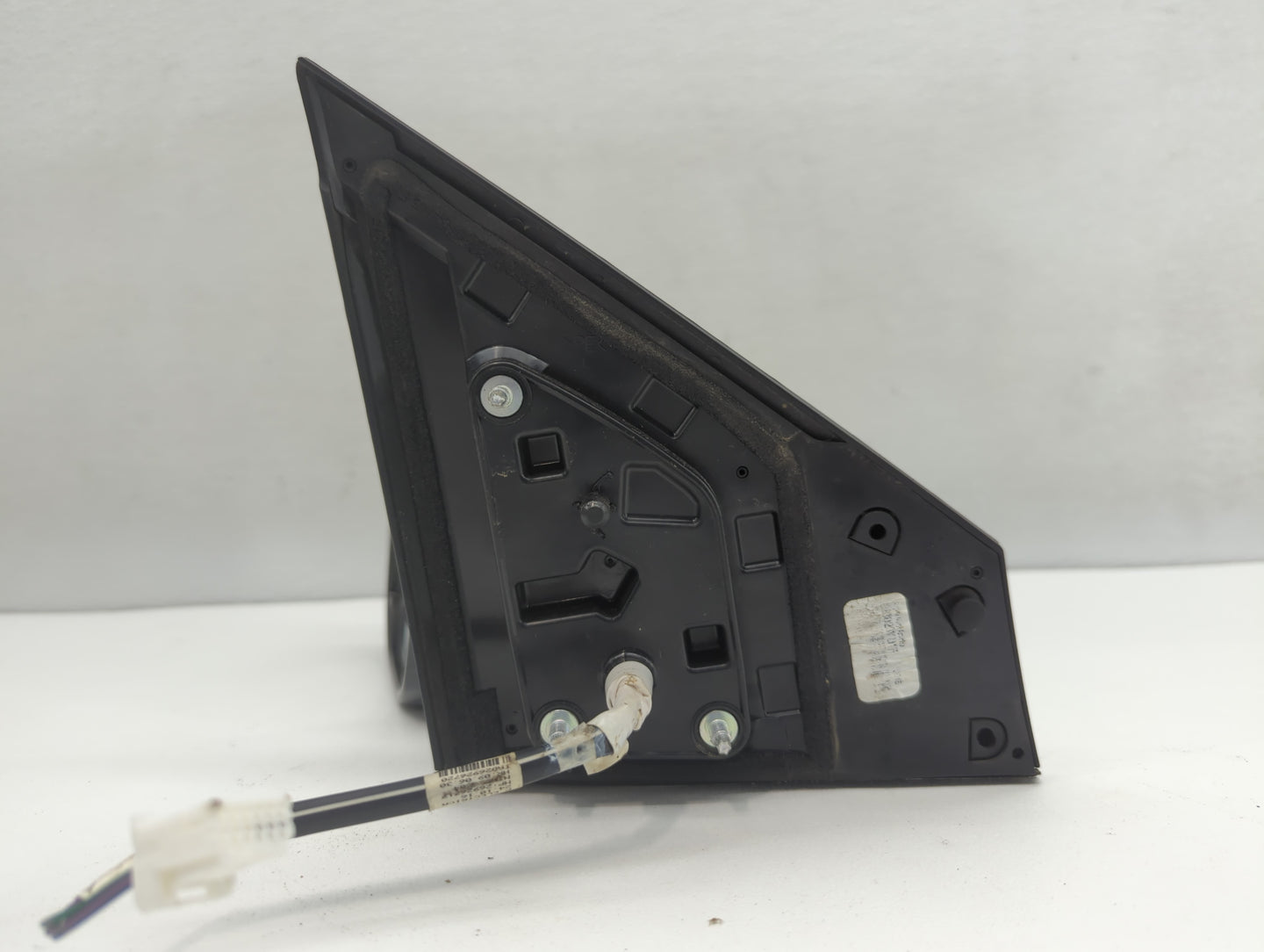 2016-2019 Nissan Sentra Driver Side View Mirror - Left Door Mirror OEM Used - Oemusedautoparts1.com