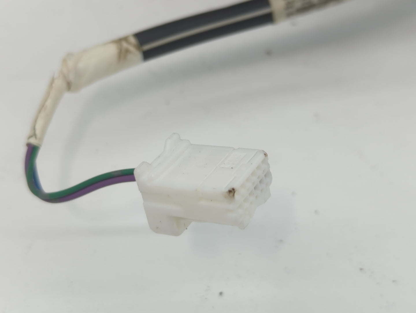 2016-2019 Nissan Sentra Driver Side View Mirror - Left Door Mirror OEM Used - Oemusedautoparts1.com