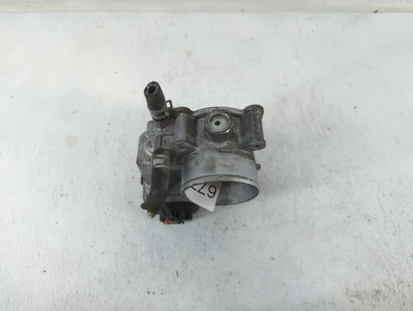 2013-2019 Nissan Sentra Throttle Body P/N:00449 7E08, 3RA60-01 B Fits Fits 2013 2014 2015 2016 2017 2018 2019 OEM Used Auto 