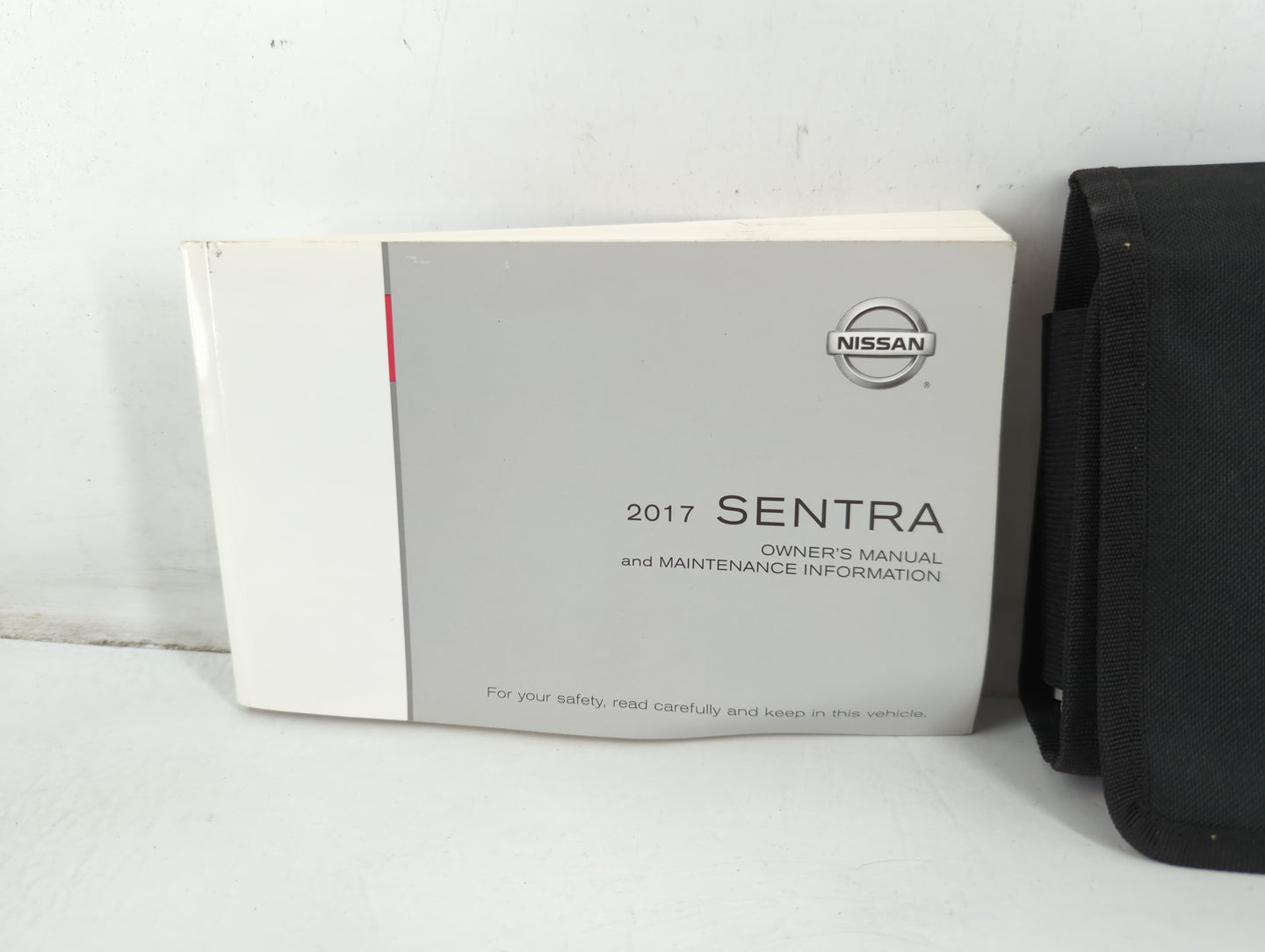 2017 Nissan Sentra Owners Manual Book Guide P/N:OM17EM 0B17U1 OEM Used Auto Parts - Oemusedautoparts1.com