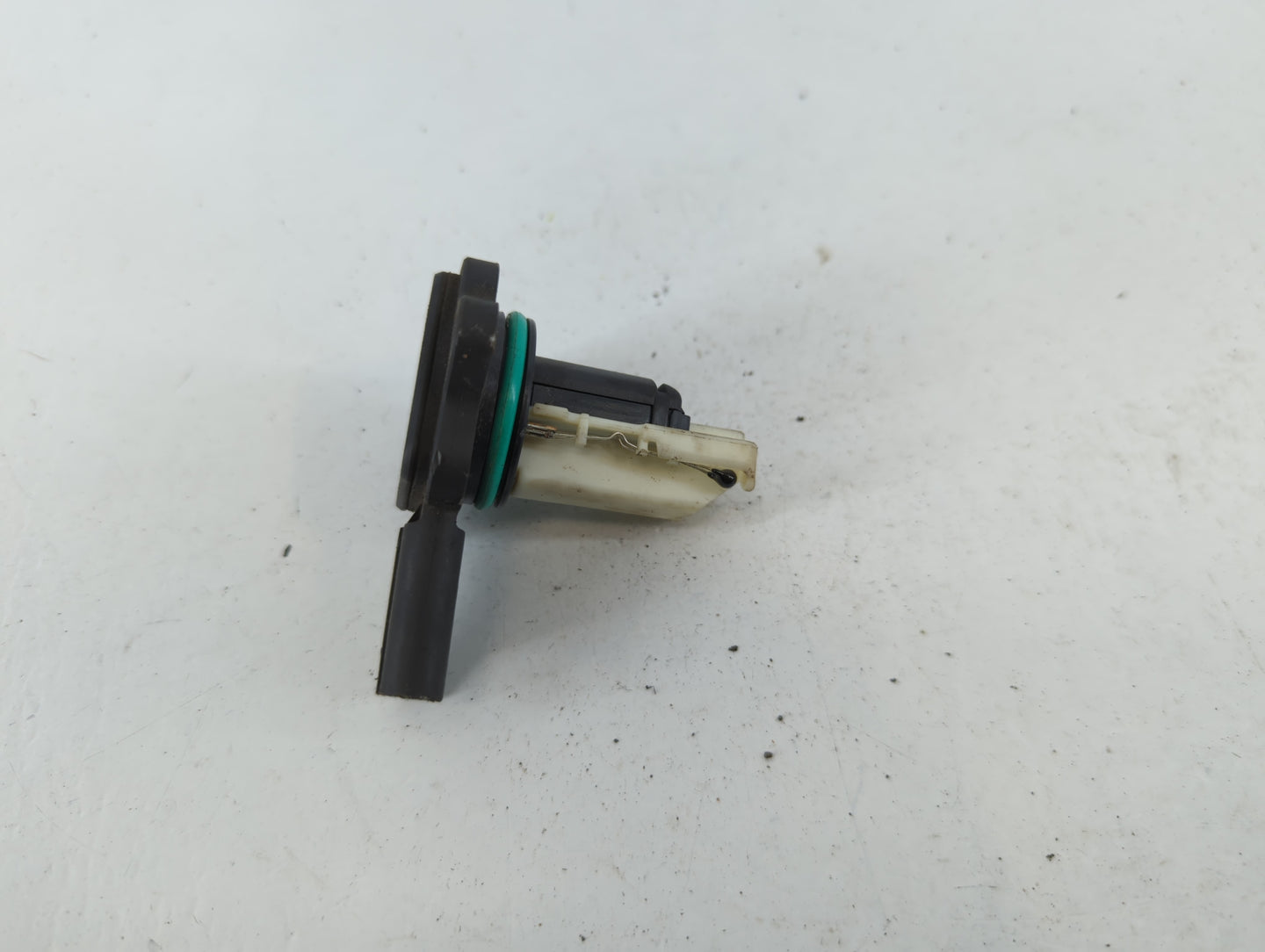 2016-2019 Nissan Sentra Mass Air Flow Meter Maf - Oemusedautoparts1.com