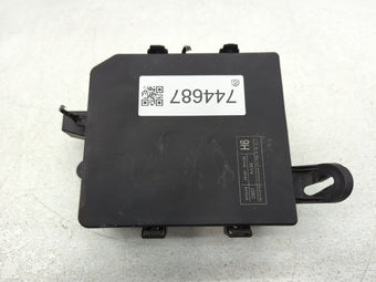 compare product 2013-2019 Nissan Sentra Fusebox Fuse Box Panel Relay Module P/N:6121043120 Fits Fits 2013 2014 2015 2016 2017 2018 2019 OEM Used Auto Parts