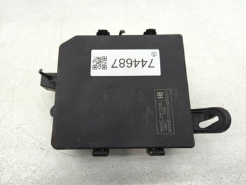 2013-2019 Nissan Sentra Fusebox Fuse Box Panel Relay Module P/N:6121043120 Fits Fits 2013 2014 2015 2016 2017 2018 2019 OEM 