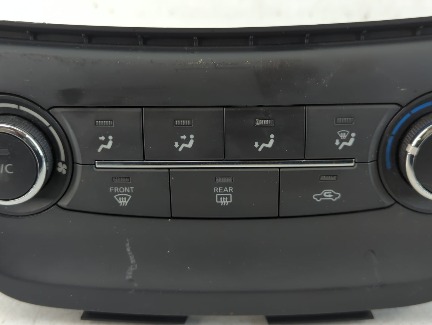 2017-2019 Nissan Sentra Climate Control Module Temperature AC/Heater Replacement P/N:275004AT2A Fits Fits 2017 2018 2019 OEM