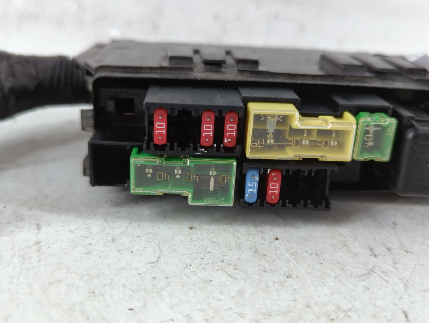 2013-2019 Nissan Sentra Fusebox Fuse Box Panel Relay Module P/N:24382 7154-7223-30 Fits Fits 2013 2014 2015 2016 2017 2018 2