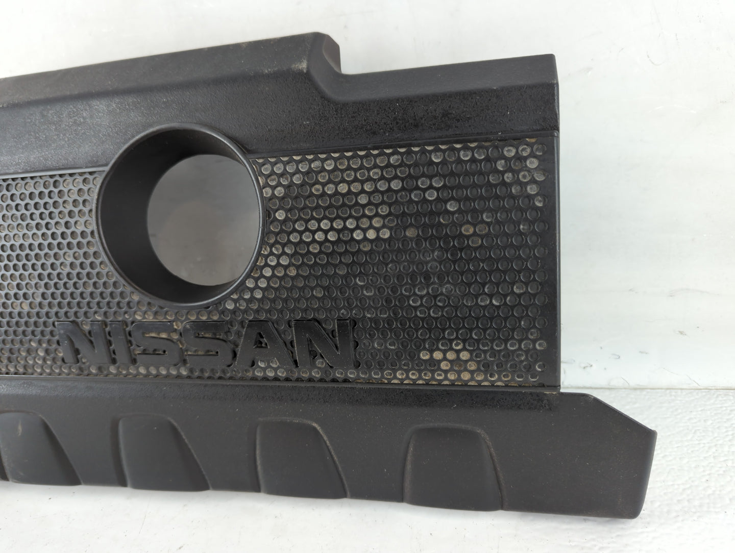 2017 Nissan Sentra Engine Cover - Oemusedautoparts1.com