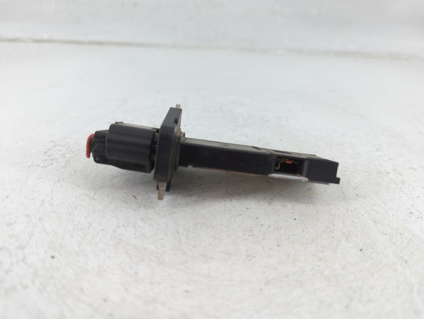 2004-2022 Nissan Titan Mass Air Flow Meter Maf - Oemusedautoparts1.com