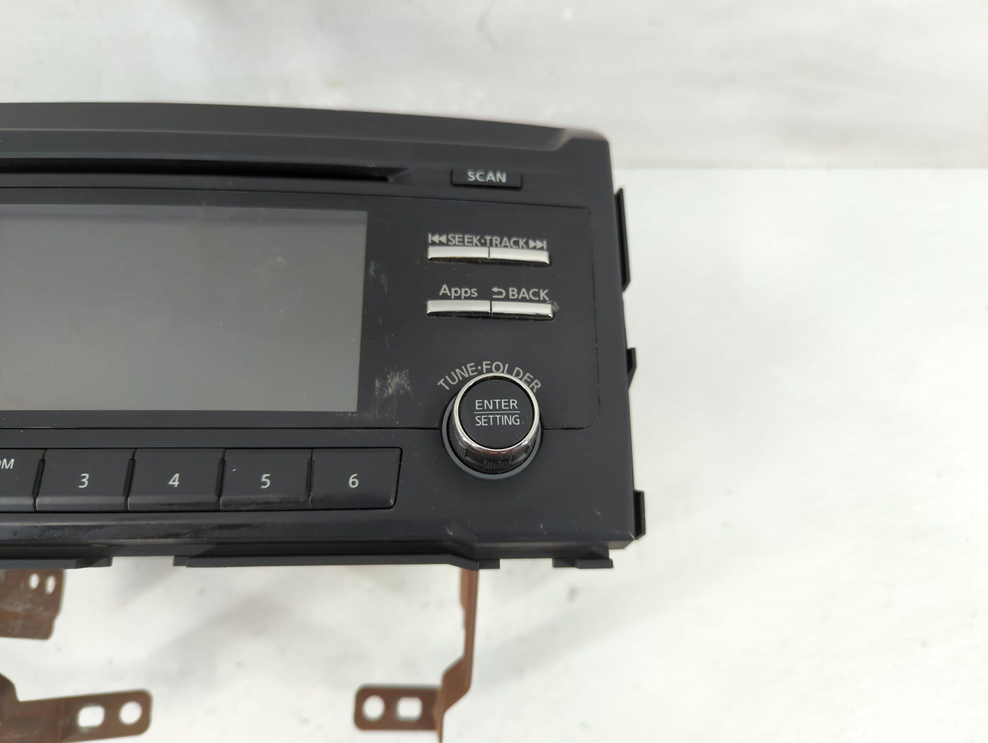 2016-2017 Nissan Titan Radio AM FM Cd Player Receiver Replacement P/N:28185 EZ30A Fits Fits 2016 2017 OEM Used Auto Parts - 