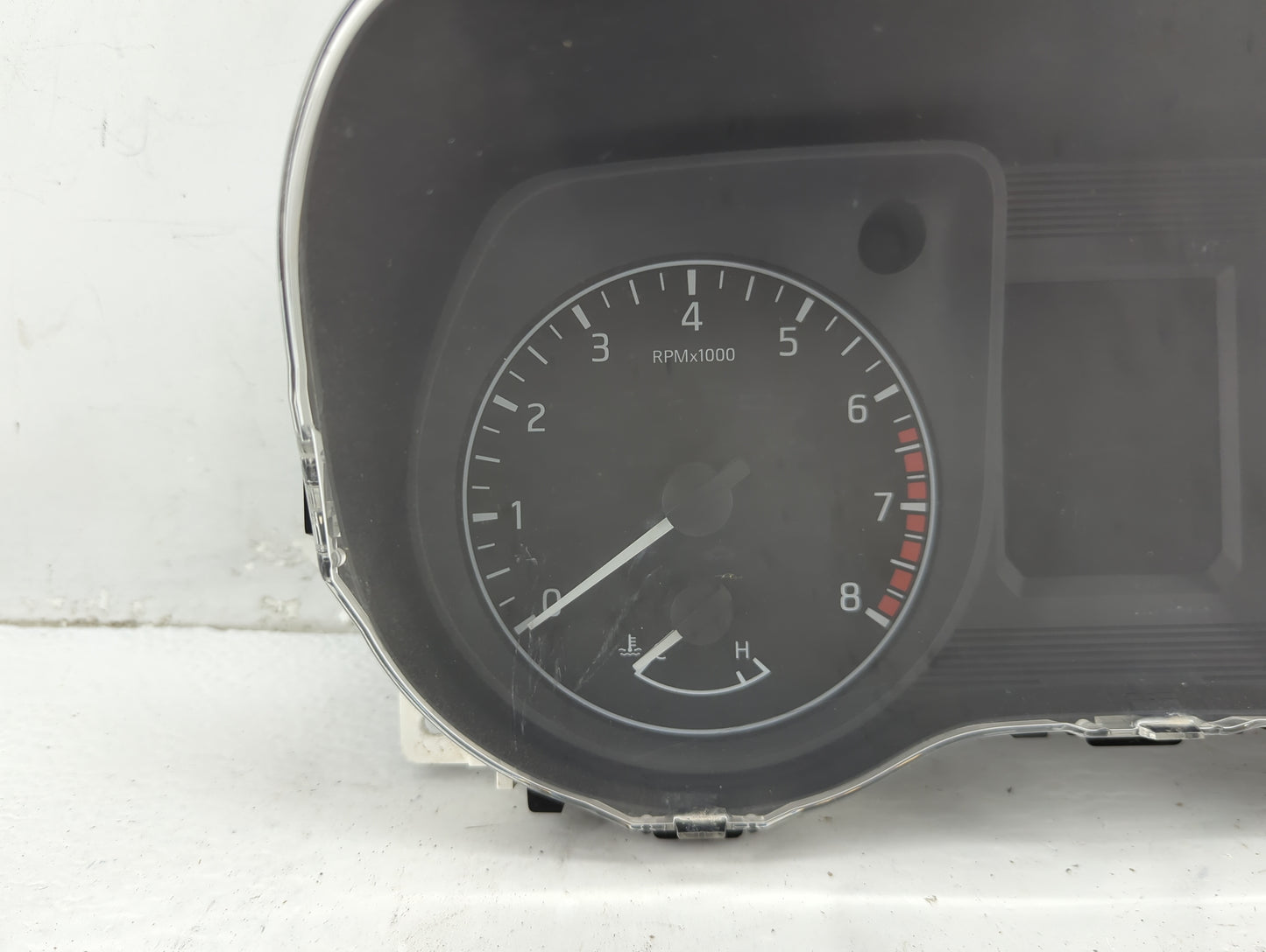 2017-2018 Nissan Titan Instrument Cluster Speedometer Gauges P/N:24810EZ03B Fits Fits 2017 2018 OEM Used Auto Parts - Oemuse