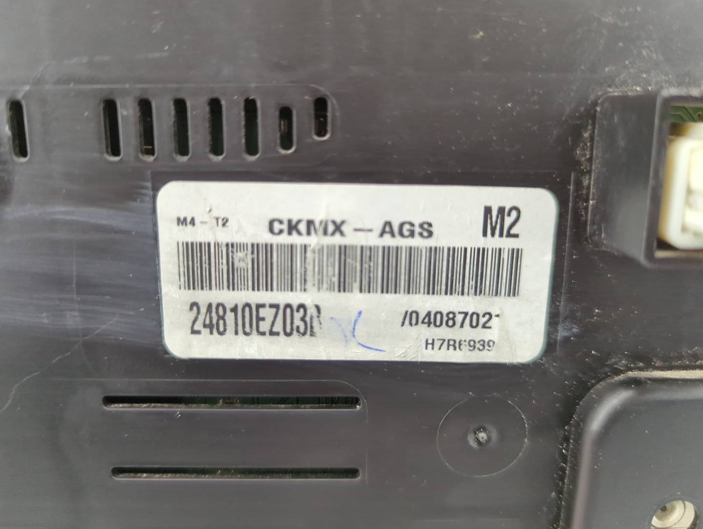 2017-2018 Nissan Titan Instrument Cluster Speedometer Gauges P/N:24810EZ03B Fits Fits 2017 2018 OEM Used Auto Parts - Oemuse