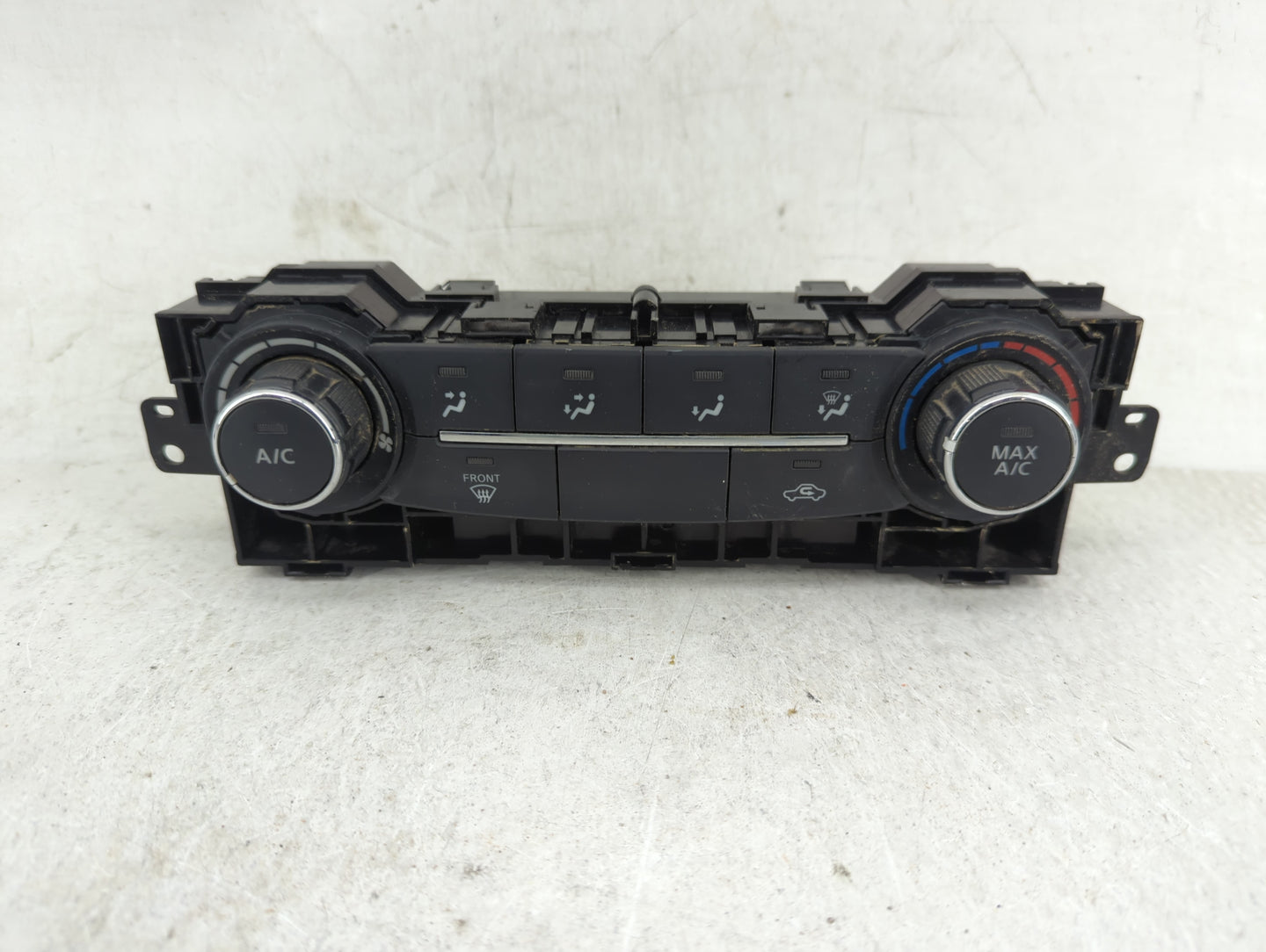 2016-2017 Nissan Titan Climate Control Module Temperature AC/Heater Replacement Fits Fits 2016 2017 OEM Used Auto Parts - Oe