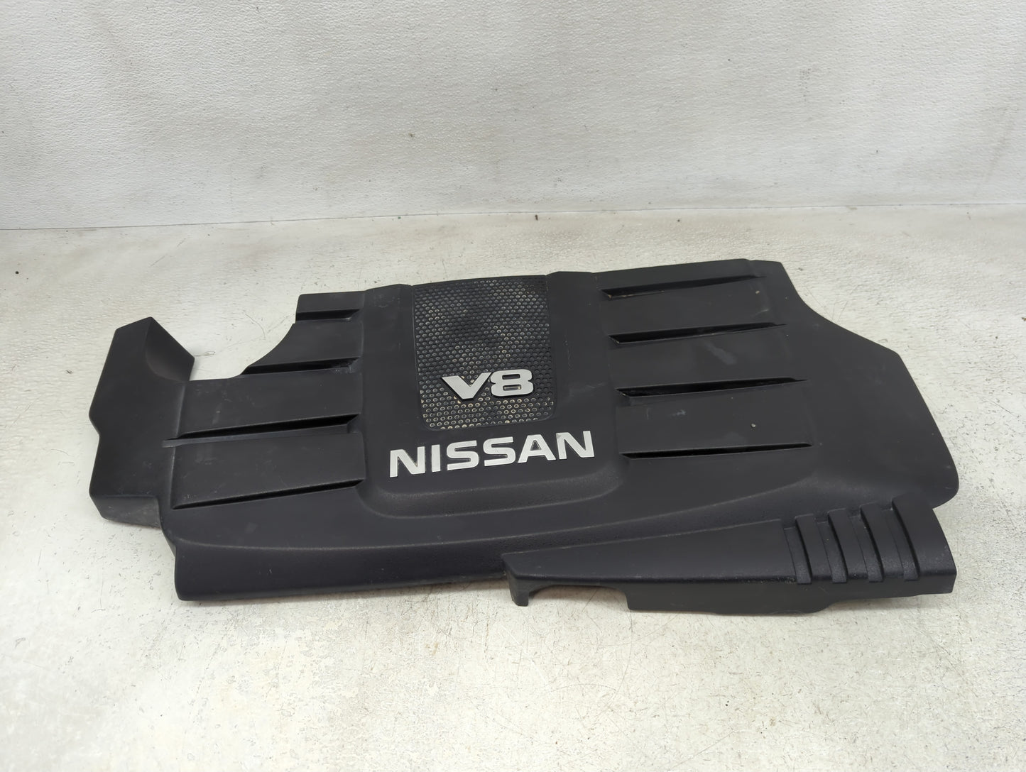 2017 Nissan Titan Engine Cover - Oemusedautoparts1.com