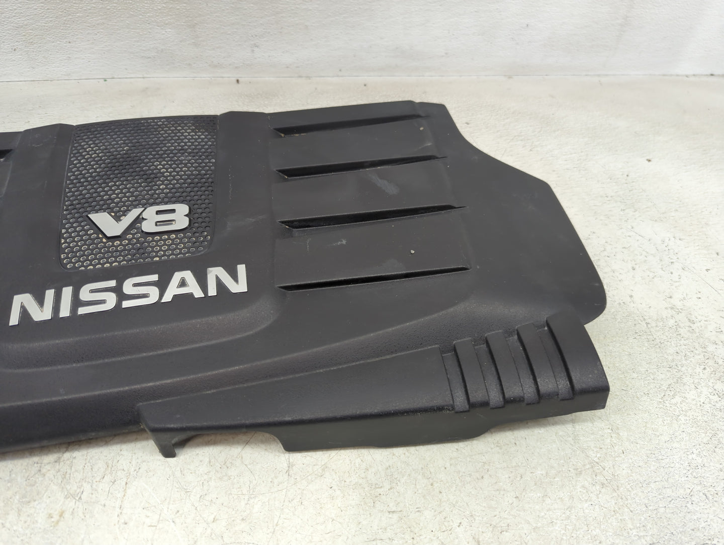 2017 Nissan Titan Engine Cover - Oemusedautoparts1.com