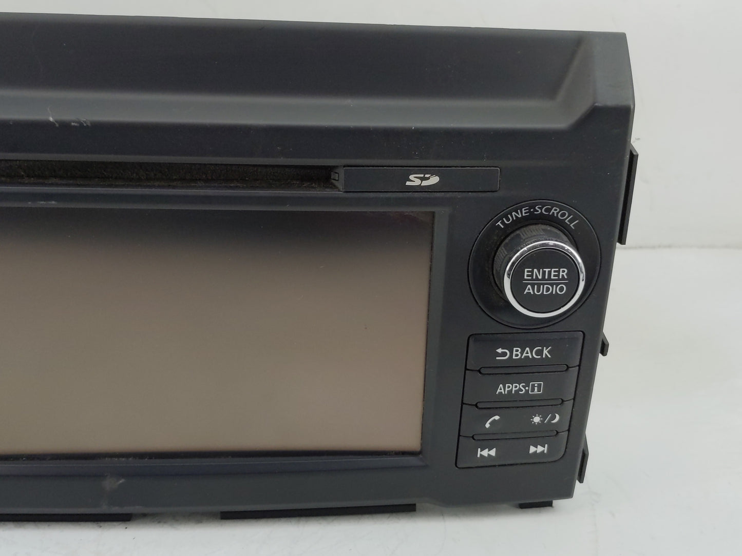 2016-2017 Nissan Titan Radio AM FM Cd Player Receiver Replacement P/N:25915EZ22B 7 515 750 087 Fits Fits 2016 2017 OEM Used 