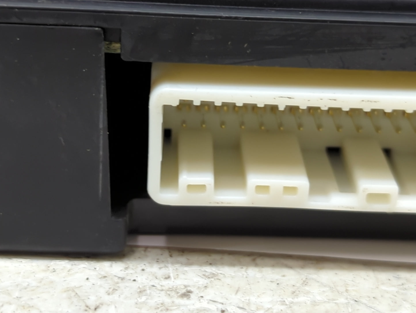 2017-2017 Nissan Titan Temperature Control Module 27760ez00d - Oemusedautoparts1.com