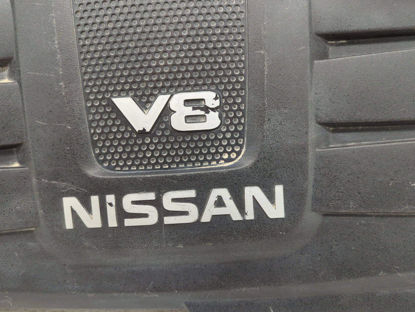 2017 Nissan Titan Engine Cover - Oemusedautoparts1.com