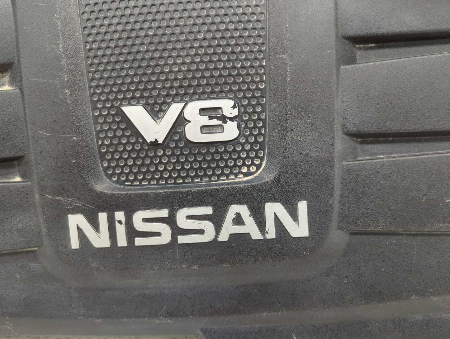 2017 Nissan Titan Engine Cover - Oemusedautoparts1.com