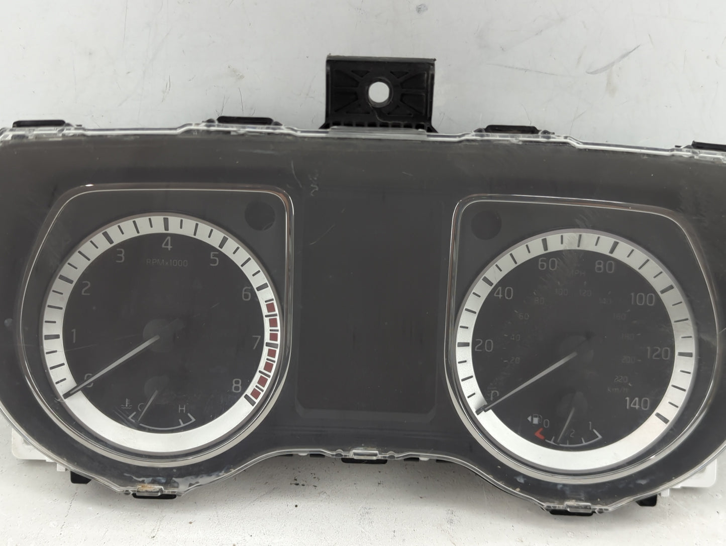 2017-2018 Nissan Titan Instrument Cluster Speedometer Gauges P/N:CKMX-AGS Fits Fits 2017 2018 OEM Used Auto Parts - Oemuseda