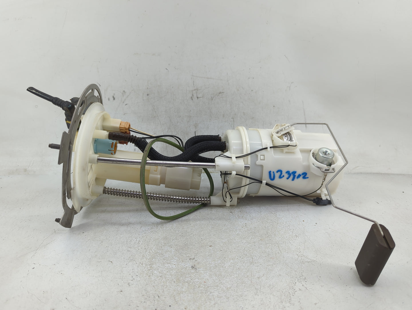 2017-2022 Nissan Titan Electrical Gas Fuel Pump Assembly - Oemusedautoparts1.com