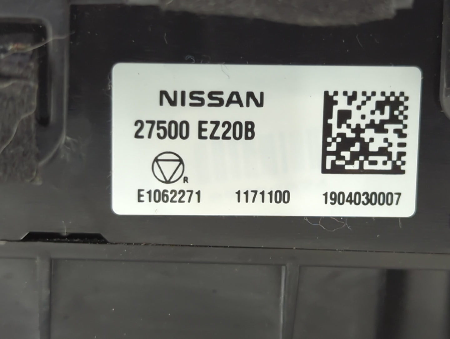 2016-2022 Nissan Titan Climate Control Module Temperature AC/Heater Replacement P/N:27500 EZ20B Fits OEM Used Auto Parts - O