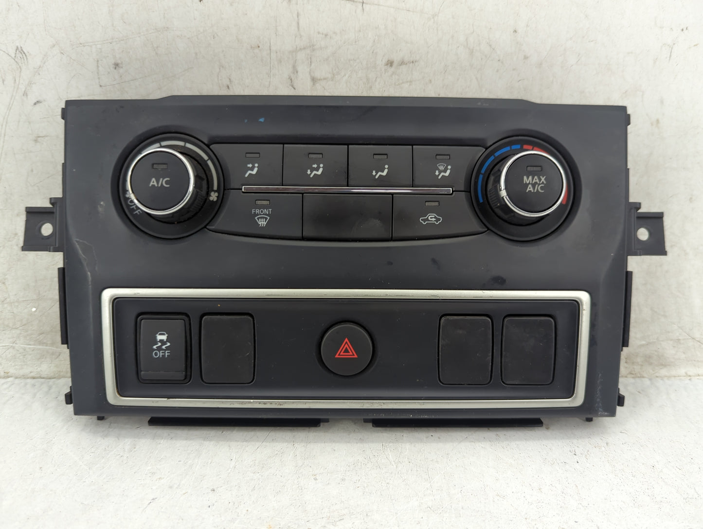 2016-2017 Nissan Titan Climate Control Module Temperature AC/Heater Replacement P/N:27510EZ00A 27510EZ00A--K Fits Fits 2016 