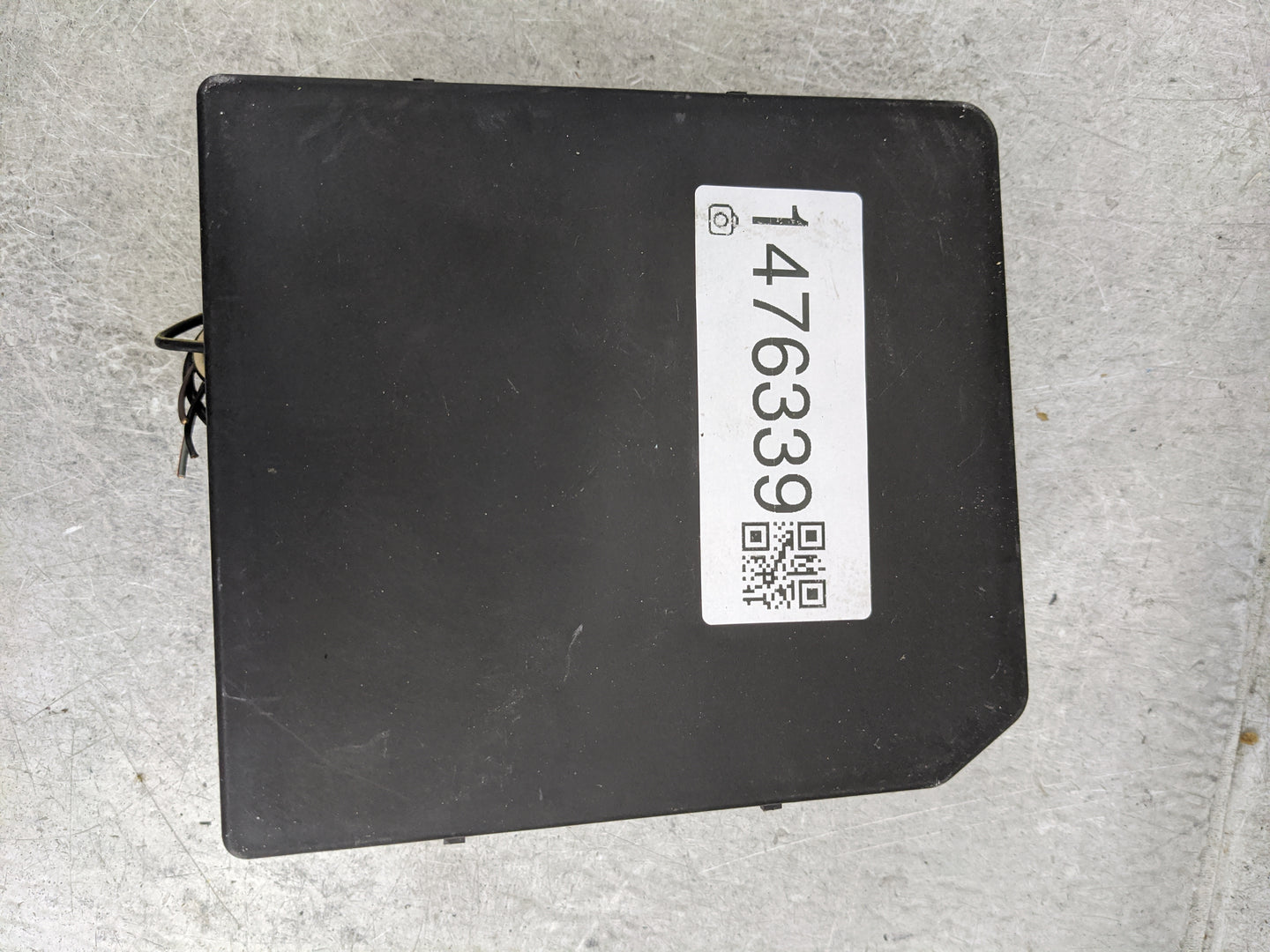 2016-2022 Nissan Titan Fusebox Fuse Box Panel Relay Module P/N:284B6-EZ30A 6359100WRP Fits Fits 2016 2017 2018 2019 2020 202