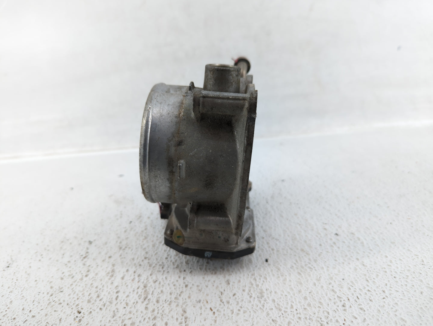 2016-2022 Nissan Titan Throttle Body P/N:1LA76-01 F Fits Fits 2011 2012 2013 2014 2015 2016 2017 2018 2019 2020 2021 2022 OE