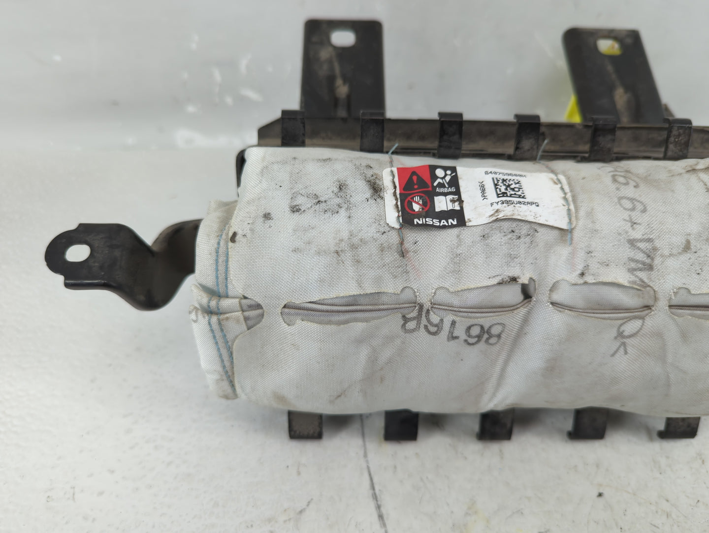 2017 Nissan Titan Air Bag Driver Left Steering Wheel Mounted - Oemusedautoparts1.com