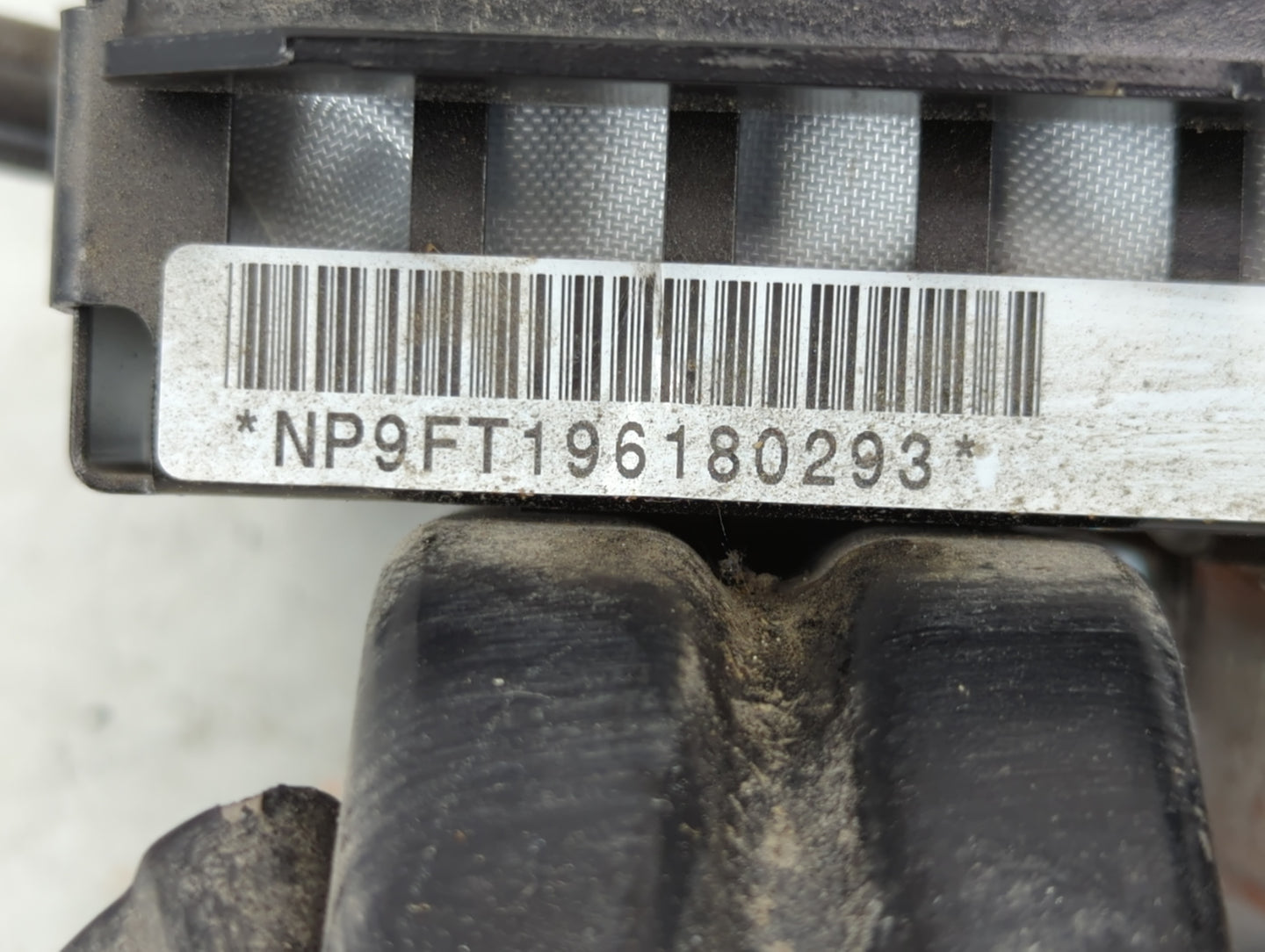 2017 Nissan Titan Air Bag Driver Left Steering Wheel Mounted - Oemusedautoparts1.com