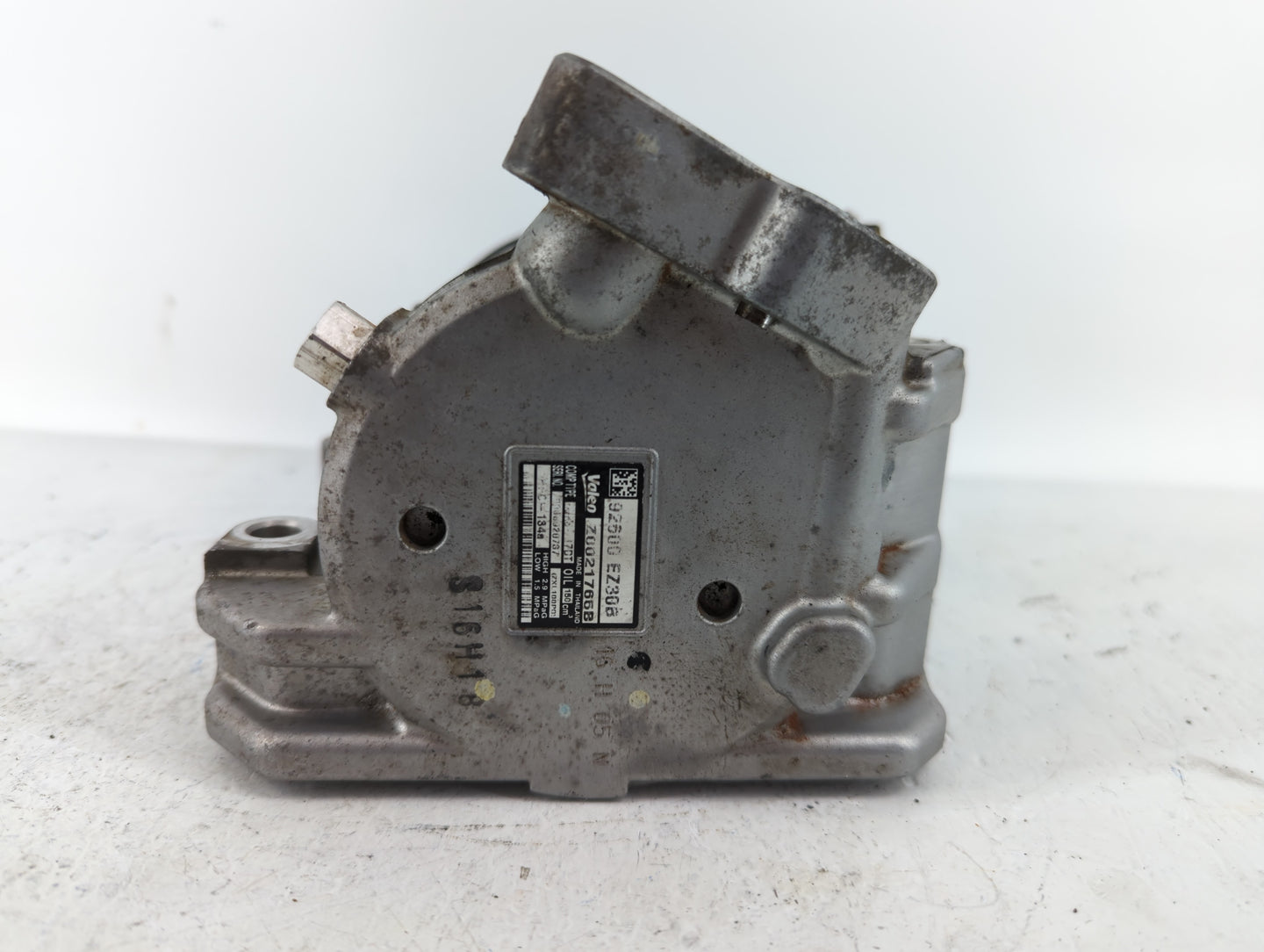 2017-2018 Nissan Titan Air Conditioning A/c Ac Compressor Oem - Oemusedautoparts1.com