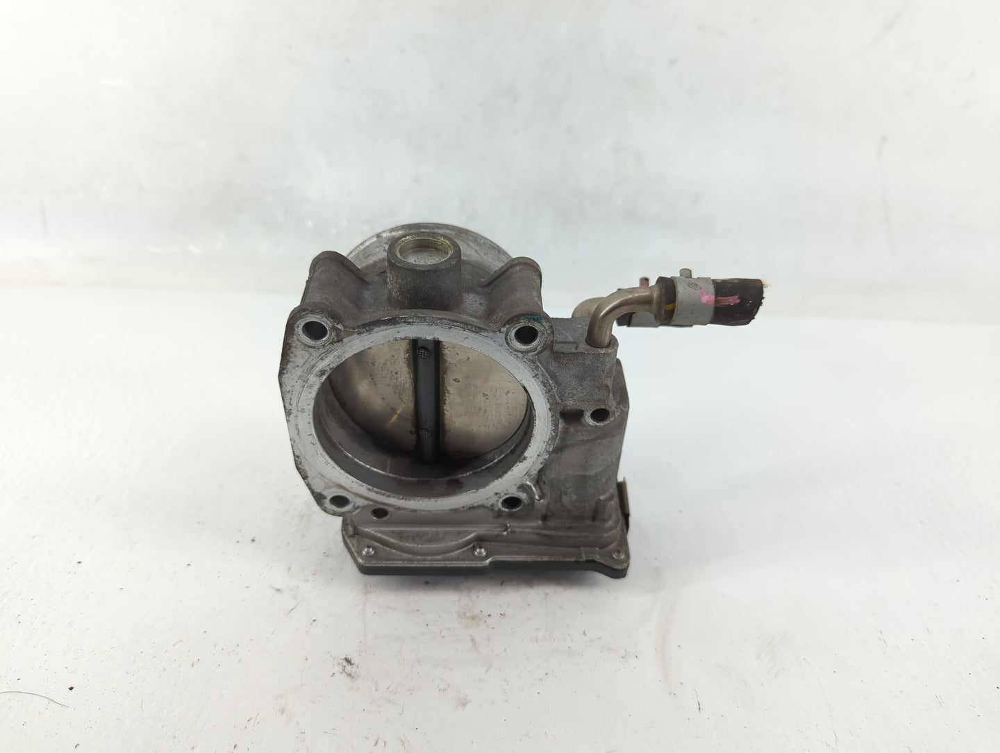 2016-2022 Nissan Titan Throttle Body P/N:00248 7A04 Fits Fits 2011 2012 2013 2014 2015 2016 2017 2018 2019 2020 2021 2022 OE