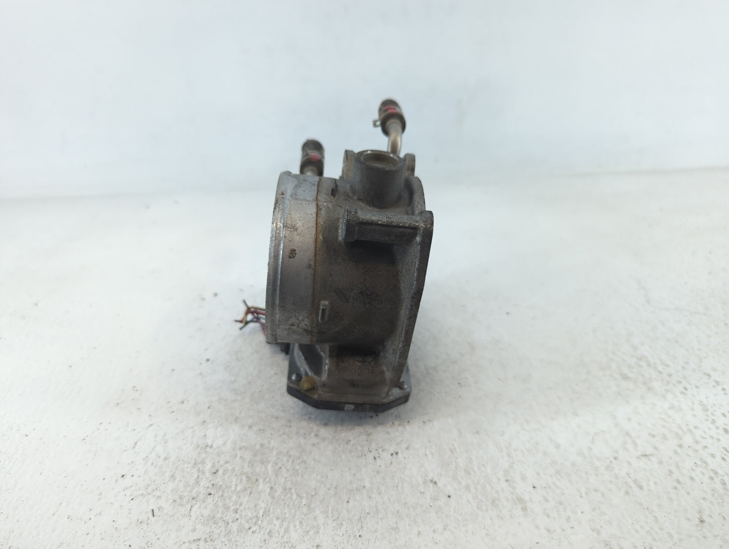 2016-2022 Nissan Titan Throttle Body P/N:1LA76-01 F Fits Fits 2011 2012 2013 2014 2015 2016 2017 2018 2019 2020 2021 2022 OE
