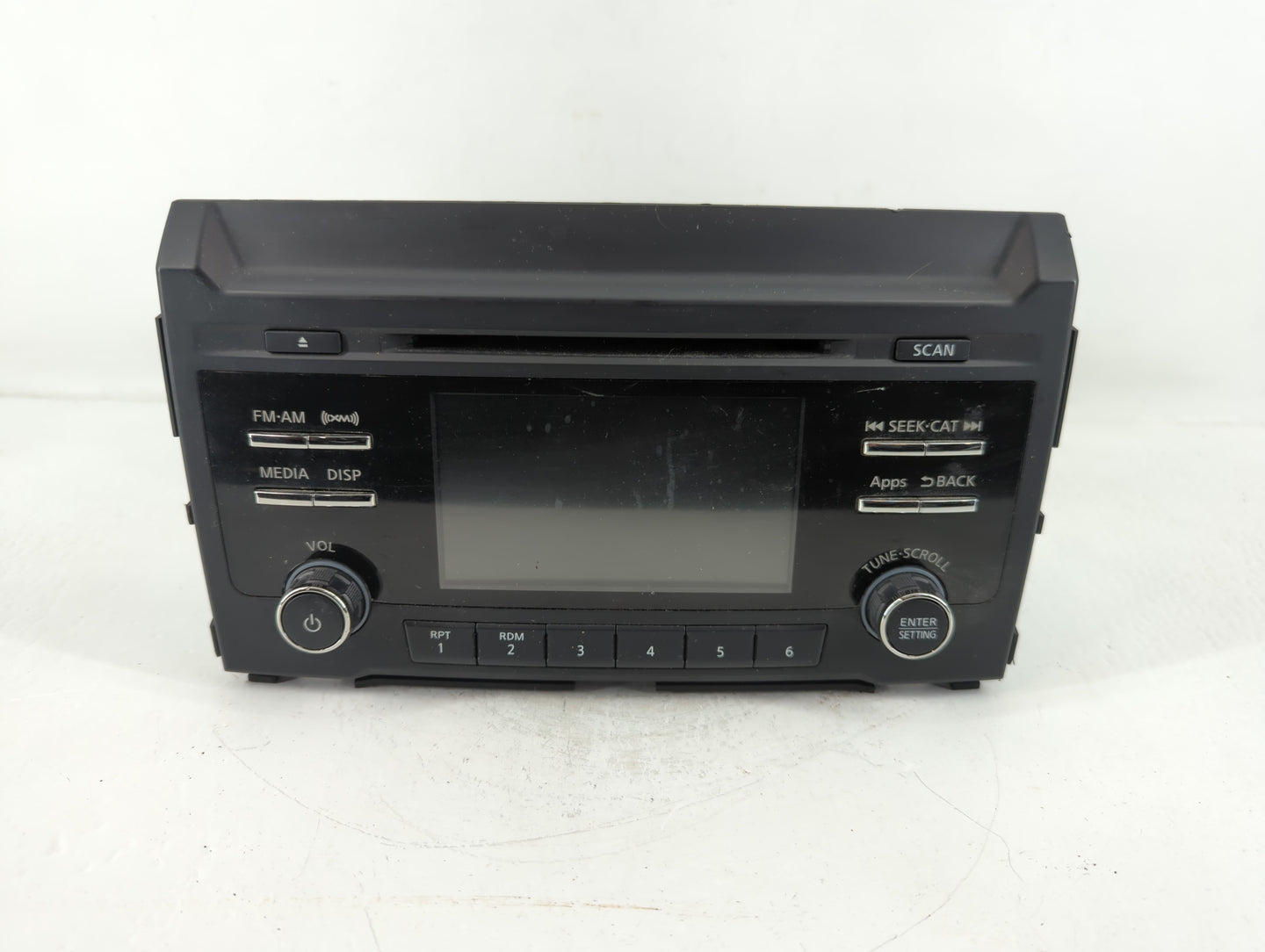 Nissan Titan Am Fm Cd Player Radio Receiver - Oemusedautoparts1.com