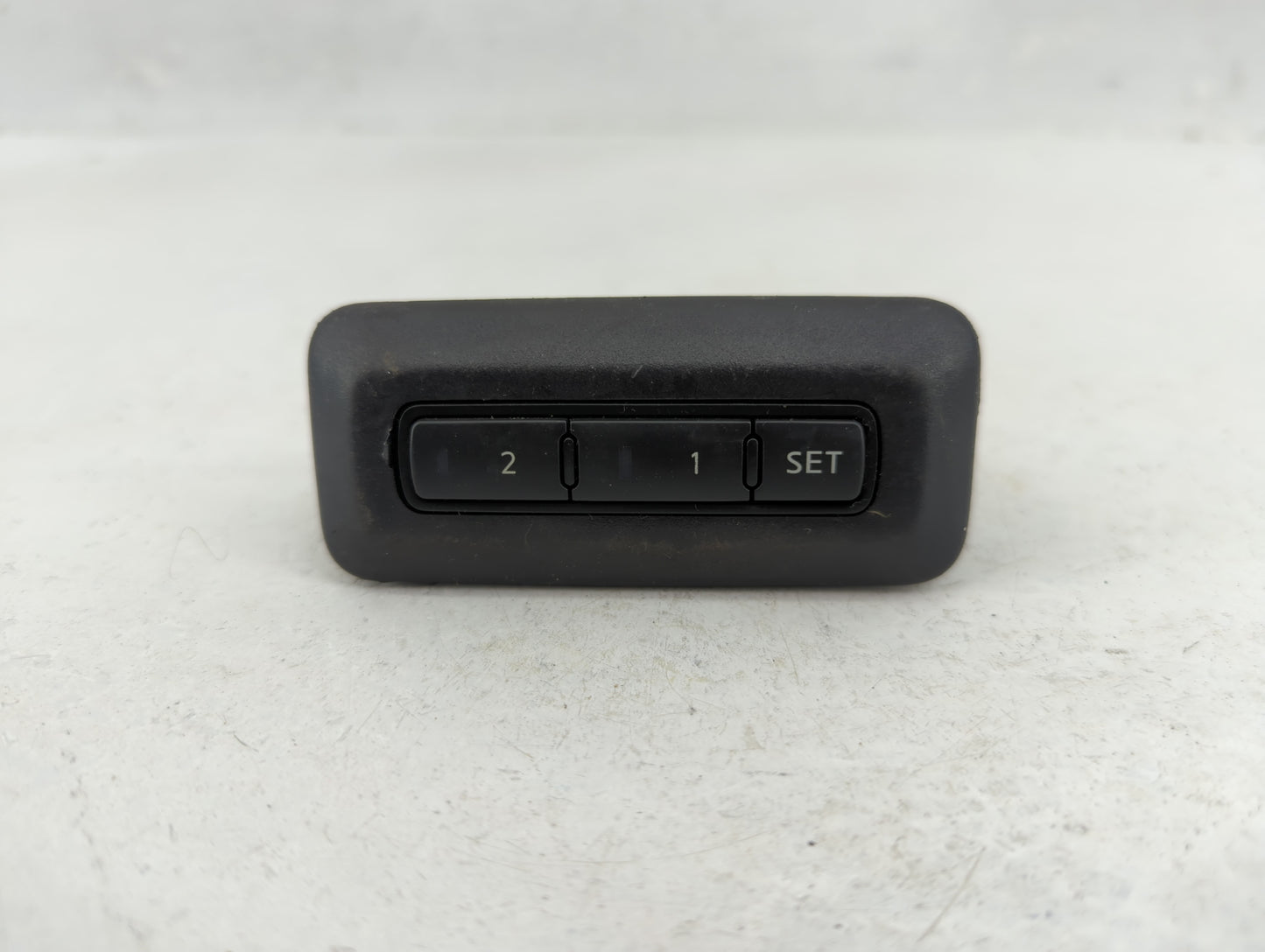 2016-2022 Nissan Titan Xd Master Power Window Switch Replacement Driver Side Left Fits OEM Used Auto Parts - Oemusedautopart