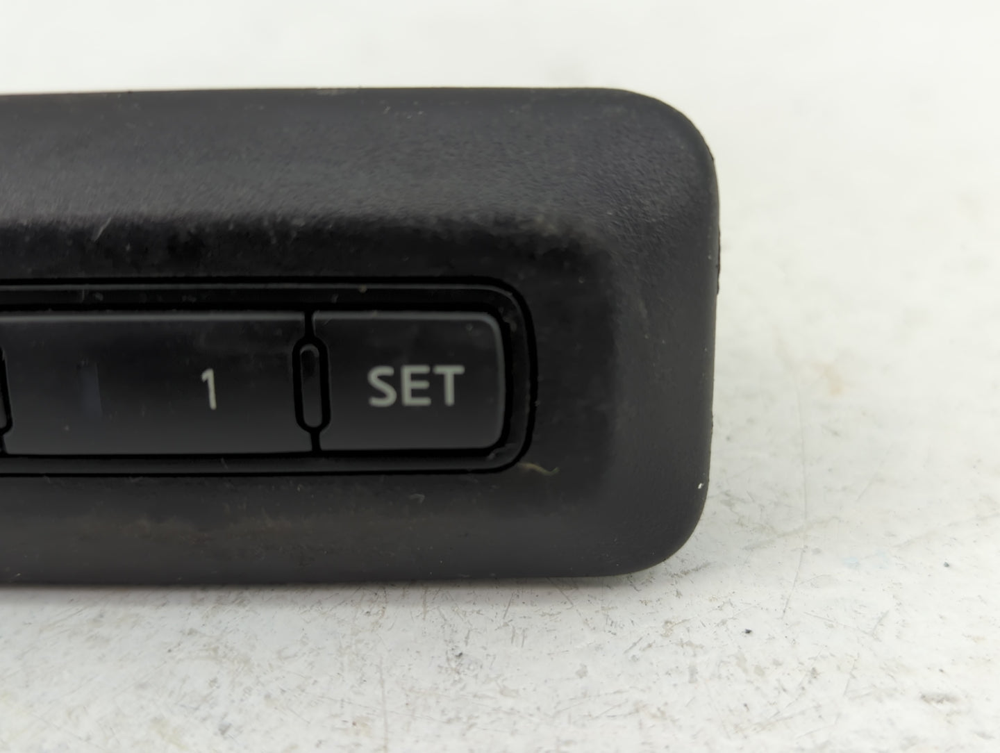 2016-2022 Nissan Titan Xd Master Power Window Switch Replacement Driver Side Left Fits OEM Used Auto Parts - Oemusedautopart