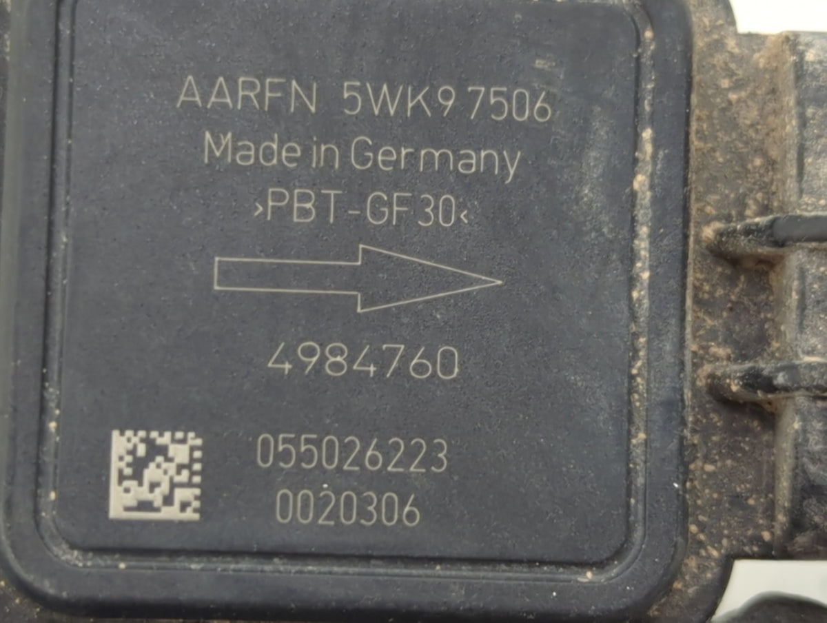 2016-2019 Nissan Titan Xd Mass Air Flow Meter Maf Sensor - Oemusedautoparts1.com