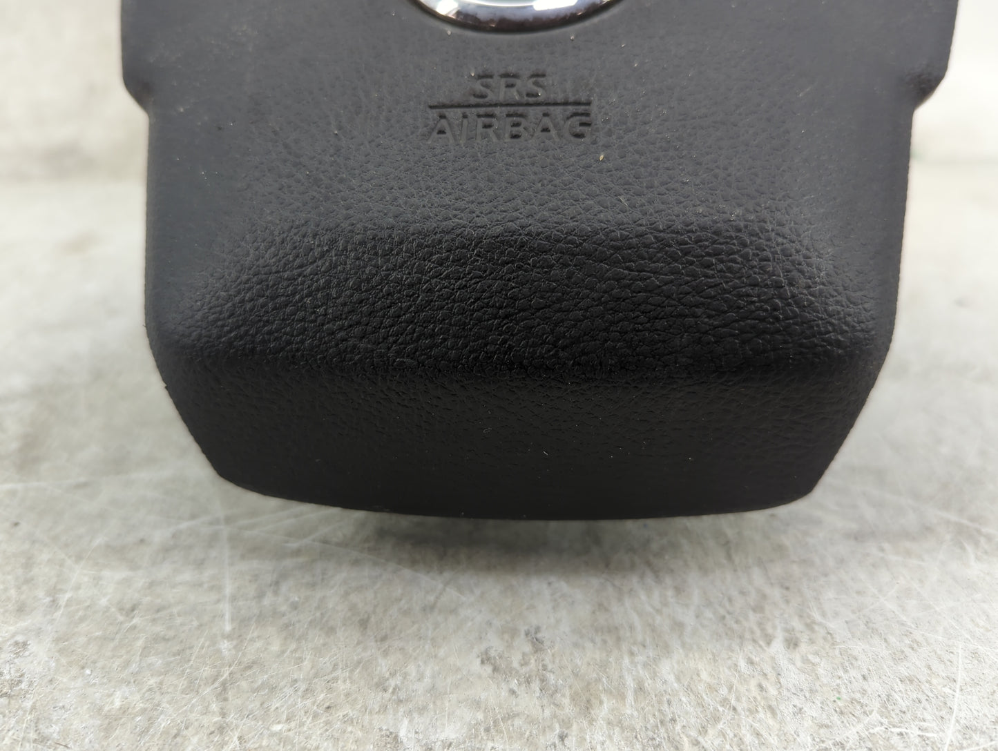 2017 Nissan Titan Xd Air Bag Driver Left Steering Wheel Mounted P/N:FJEH7200663 0589-P1-000232 Fits OEM Used Auto Parts - Oe