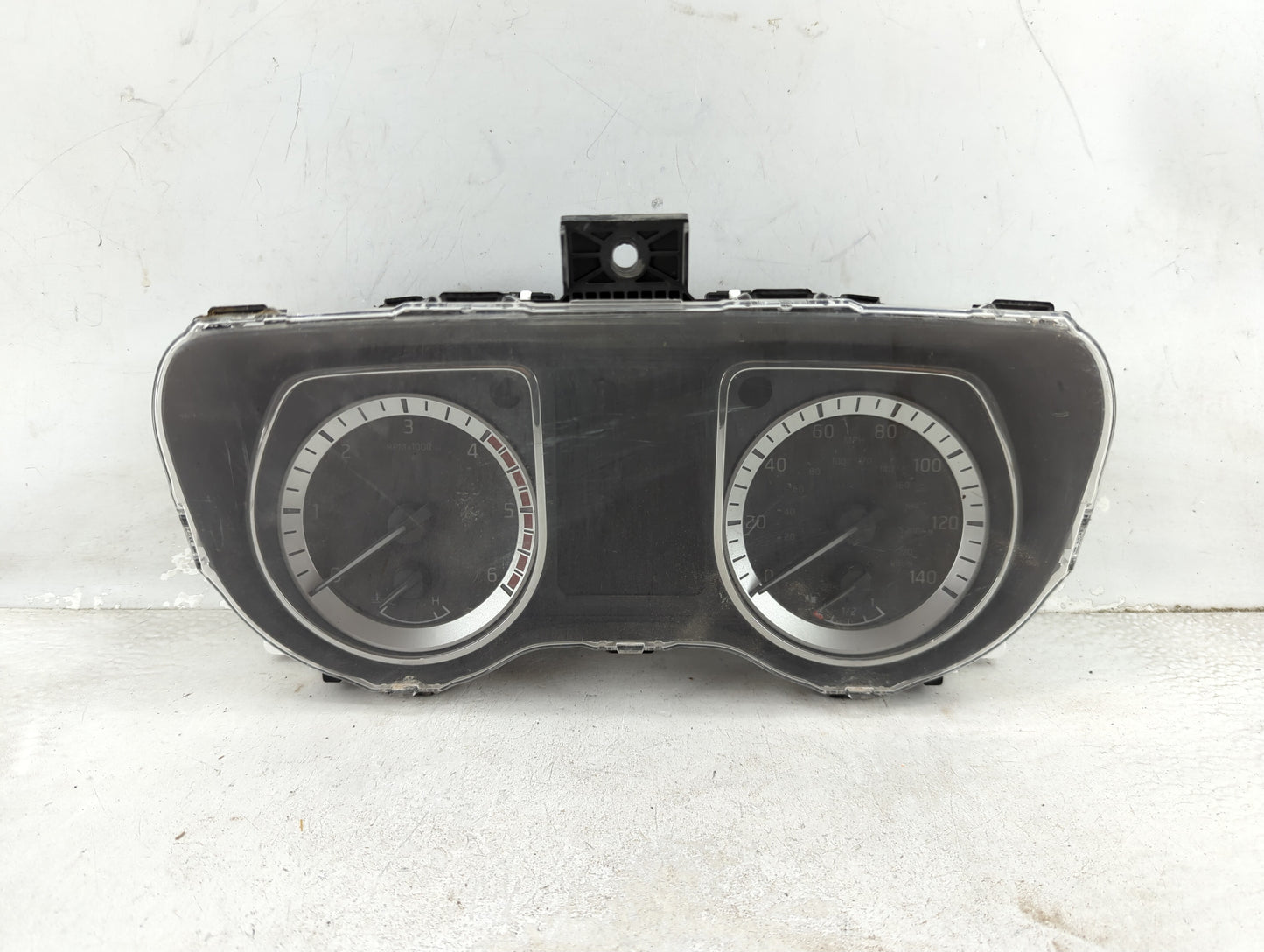 2016-2017 Nissan Titan Xd Instrument Cluster Speedometer Gauges P/N:24810EZ27A Miles: Fits Fits 2016 2017 OEM Used Auto Part