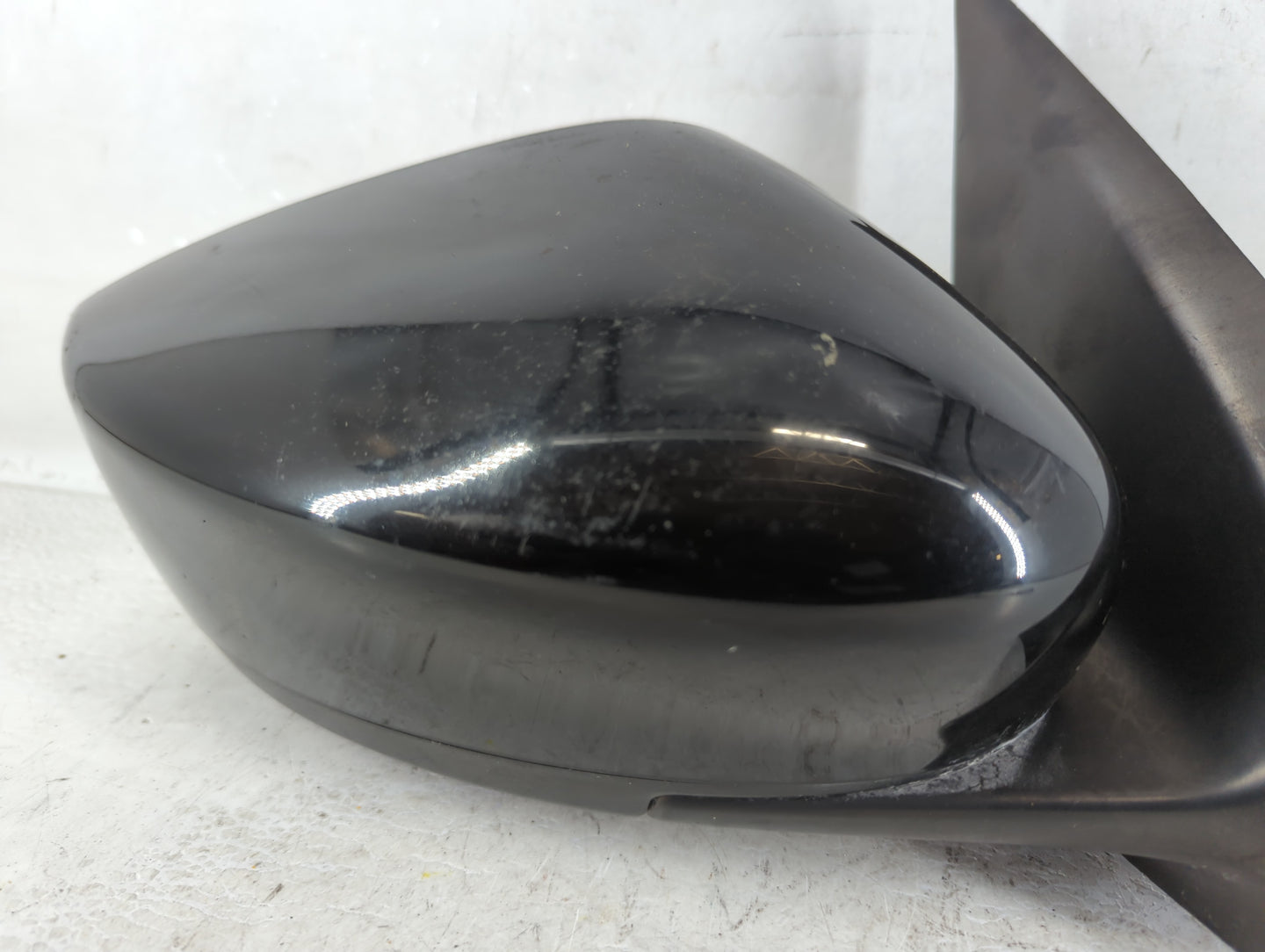 2015-2019 Nissan Versa Passenger Side View Mirror - Right Door Mirror OEM Used - Oemusedautoparts1.com