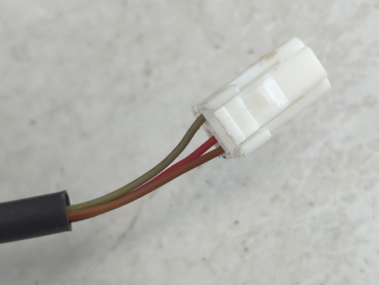 2015-2019 Nissan Versa Passenger Side View Mirror - Right Door Mirror OEM Used - Oemusedautoparts1.com