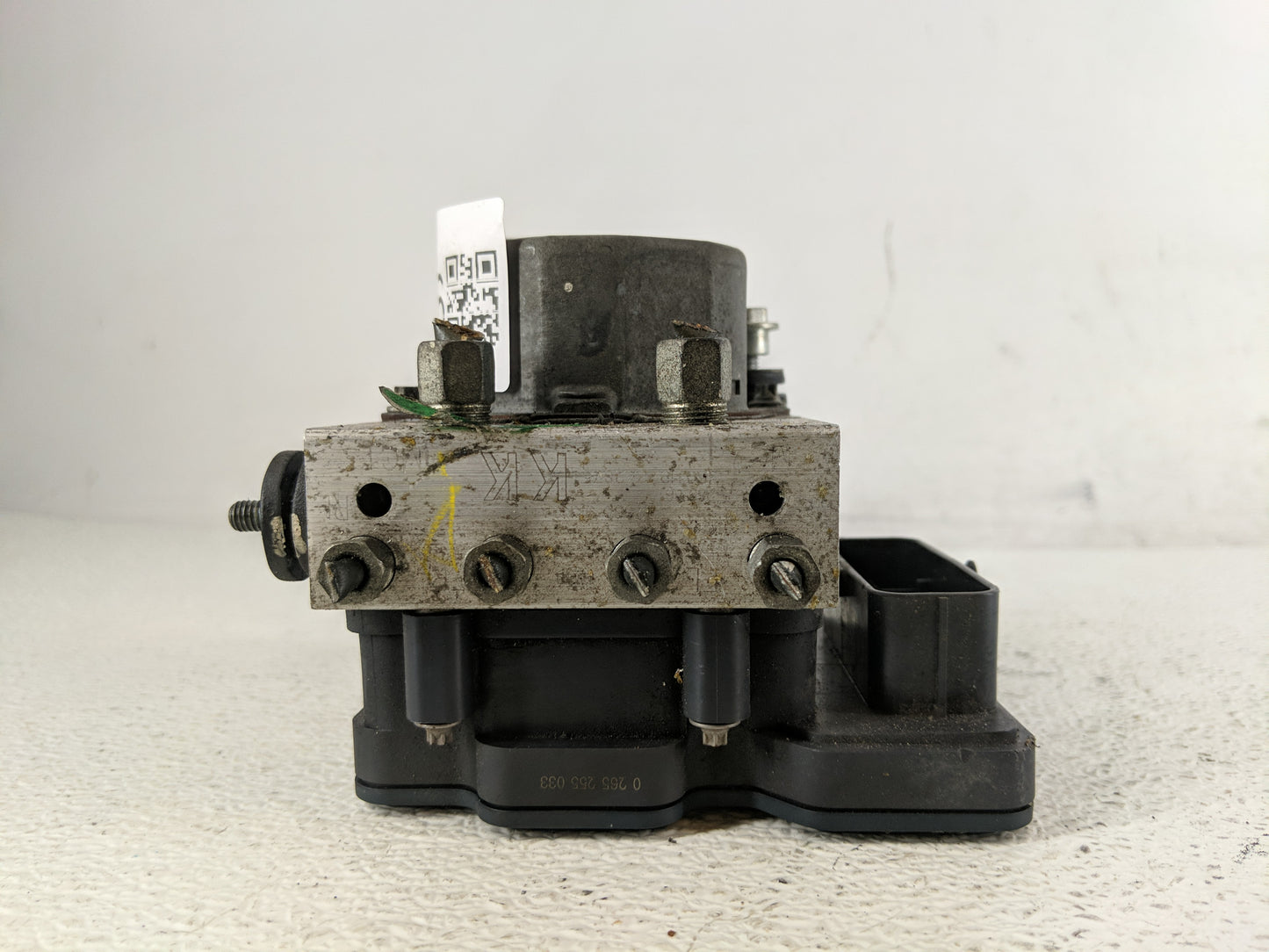 2015-2019 Nissan Versa ABS Pump Control Module Replacement P/N:47660 9KK0A Fits Fits 2015 2016 2017 2018 2019 OEM Used Auto 