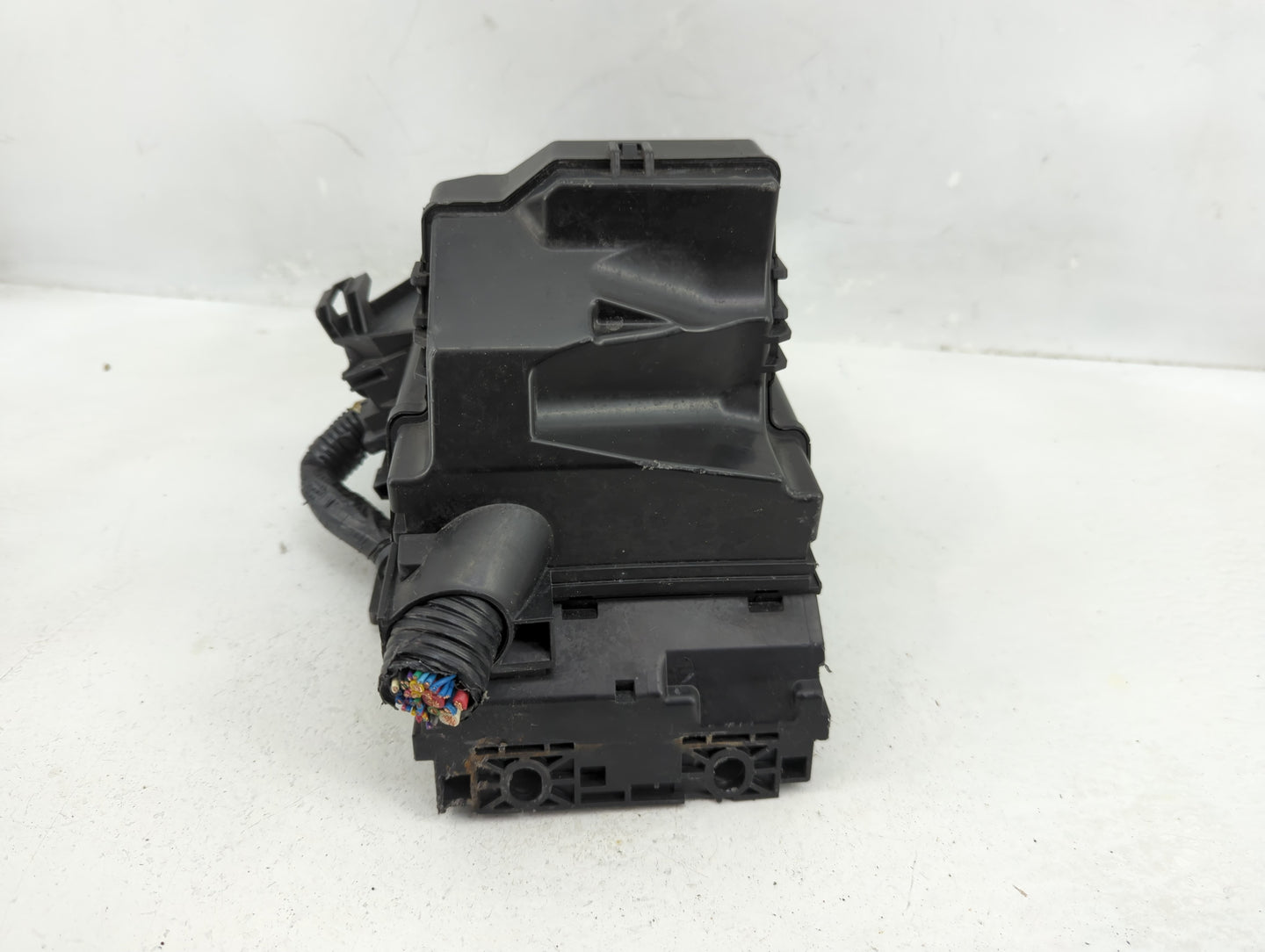 2013-2019 Nissan Versa Fusebox Fuse Box Panel Relay Module Fits Fits 2013 2014 2015 2016 2017 2018 2019 OEM Used Auto Parts 