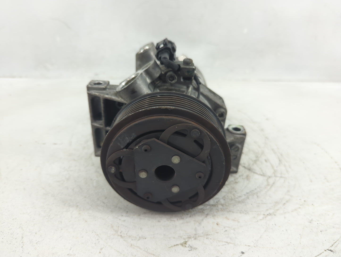 Nissan Versa Air Conditioning A/c Ac Compressor Oem - Oemusedautoparts1.com